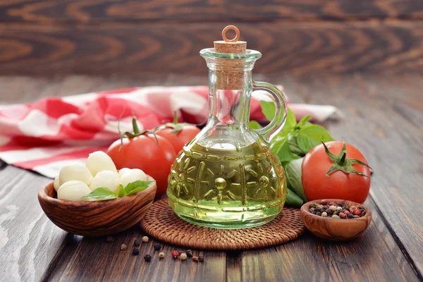 Caprese salatası için malzemeler — Stok fotoğraf