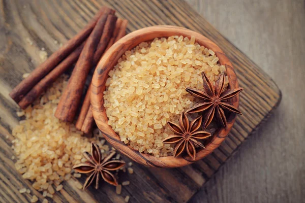 Palitos de canela y anís estrellado — Foto de Stock