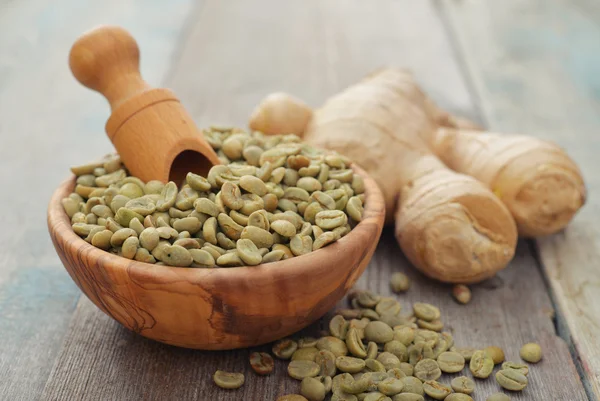 Grüne Kaffeebohnen — Stockfoto