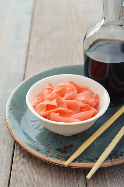 Pickled ginger with soy sauce — Stock Photo, Image