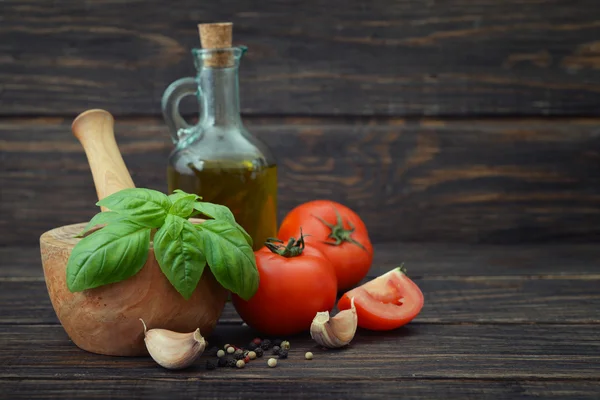 Mortar with spices — Stock Photo, Image