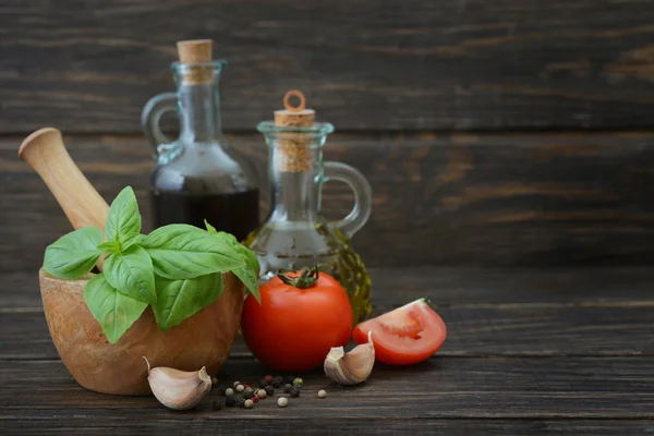 Mortar with spices — Stock Photo, Image