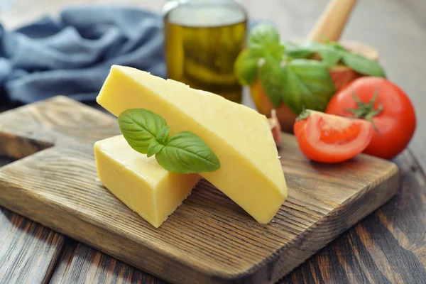 Hard cheese — Stock Photo, Image