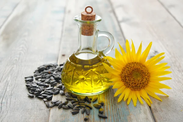 Sunflower oil — Stock Photo, Image