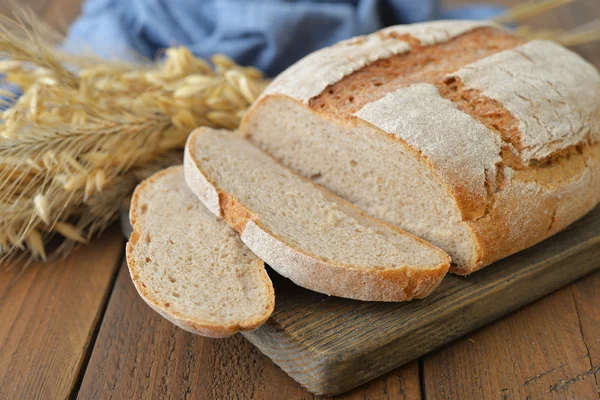 Pão em fatias — Fotografia de Stock