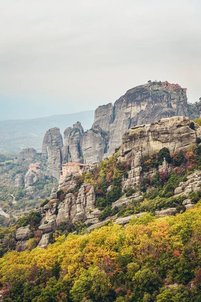 Monasteri Meteora Grecia Kalambaka Patrimonio Mondiale Unesco Paesaggio Autunnale Colorato — Foto Stock