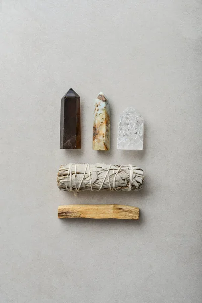 Set White Sage Palo Santo Natural Stone Cristals Natural Elements — ストック写真