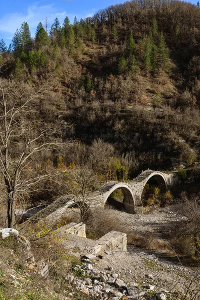 Kilátás Hagyományos Kalogeriko Vagy Plakida Híd Epirus Görögország Ősszel — Stock Fotó