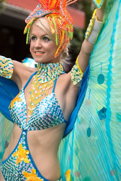 Victoria, Seychelles - 9 de febrero de 2013: Bailarina en beaut — Foto de Stock
