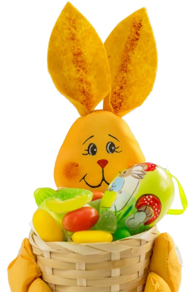 Easter Bunny becket and sweets and Easter Egg, on White Backgro — Stock Photo, Image