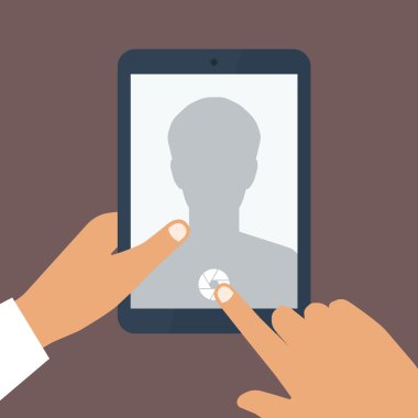 insan eli açık kamera app. vektör arka plan ile tablet pc tutar