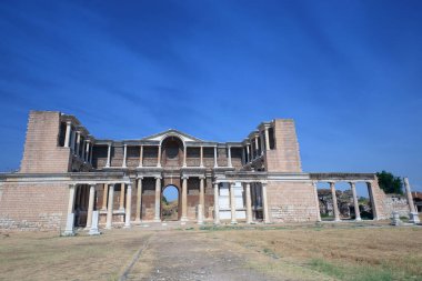 Antik Spor Salonu Sardis veya Sardes, Türkiye 'nin Lydia kentindeki Antik Kent Başkenti.