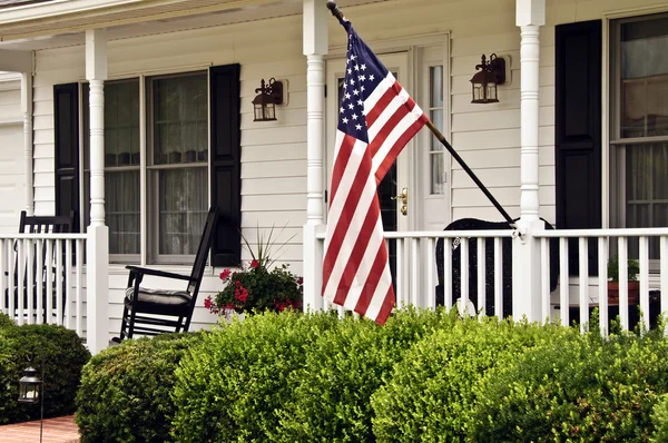 Colonial home — Stock Photo, Image