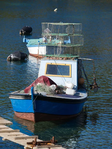 Antiguo barco de pesca — Foto de Stock