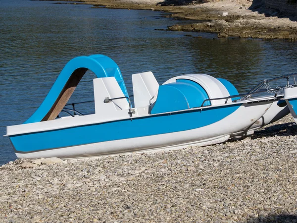 Pedal boat — Stock Photo, Image