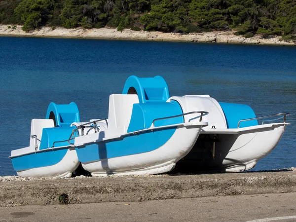 Two pedal boats — Stock Photo, Image