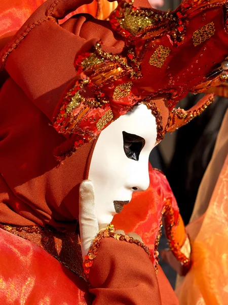 Maschera rossa — Foto Stock