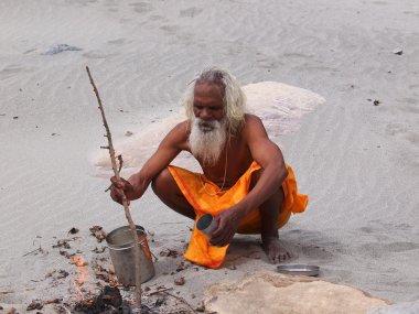 sadhu Ganj üzerinde