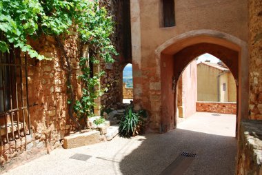 Roussillon Köyü, Fransa