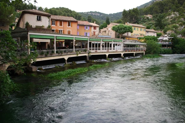 Fontaine de vaucluse, Frankrike — Stockfoto