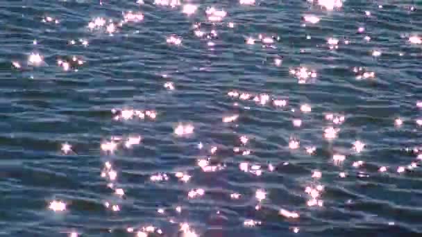 Resplandor Del Sol Agua Manchas Solares Mar Negro Odessa Ucrania — Vídeo de stock