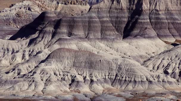 Blue Mesa Badlands Erosão Antigas Rochas Sedimentares Multicoloridas Parque Nacional — Vídeo de Stock