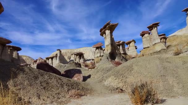 Erämaa Opiskelualue Kivimuodostelmat Shi Sle Pah Washissa New Mexicossa — kuvapankkivideo