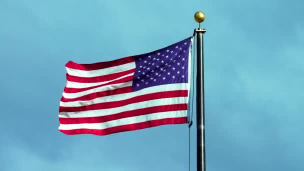 Bandiera Americana Che Ondeggia Nel Vento Contro Cielo Nuvoloso Arizona — Video Stock