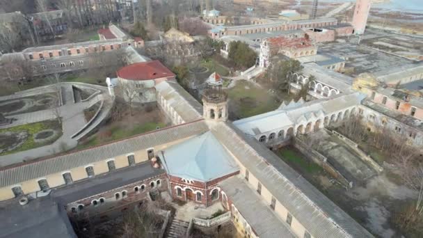 Ucrânia Odessa Janeiro 2022 Antigo Edifício Abandonado Decomposição Hospital Margens — Vídeo de Stock