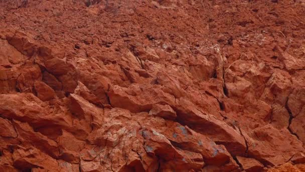 Argile Rouge Dans Falaise Côtière Zone Glissement Terrain Dessus Plage — Video