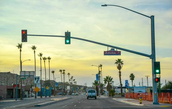 California Usa November 2019 Traffic Lights Road Sign Adobe California — Fotografia de Stock