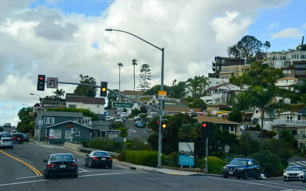 California Usa Νοεμβρίου 2019 Μονοώροφα Αμερικανικά Σπίτια Στις Πλαγιές Ενός — Φωτογραφία Αρχείου