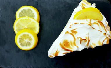 Limonlu turta dilimi