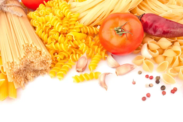 Different types of pasta & spices — Stock Photo, Image