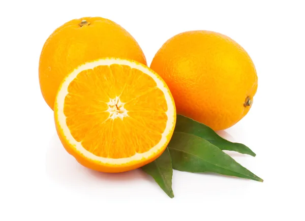 Oranges with leaves — Stock Photo, Image