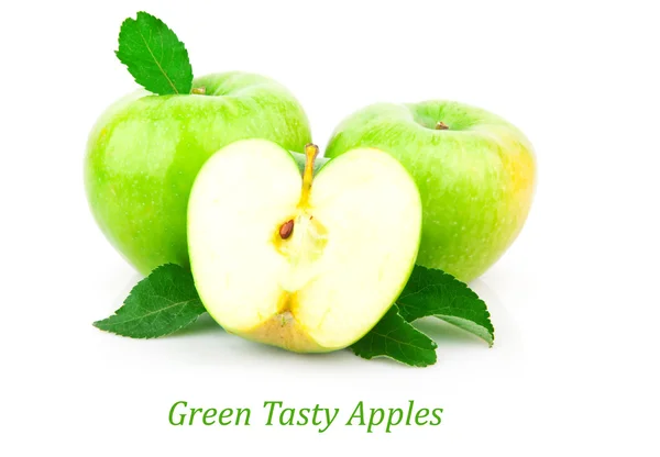 Зеленое яблоко с листом и текстом — стоковое фото