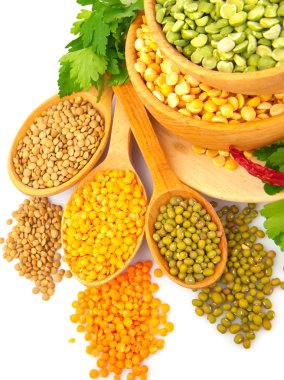 baharat gıda fotoğraf ile ahşap plaka mercimek fasulye