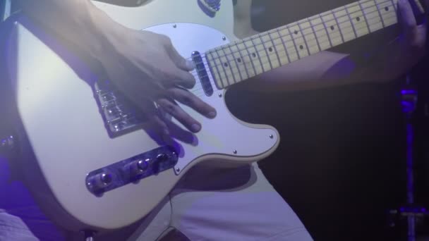 Man playing an Electric guitar — Stock Video