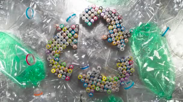 Collection Plastic Bottles Recycling Recycling Symbol Made Old Batteries Rotates — Stockvideo