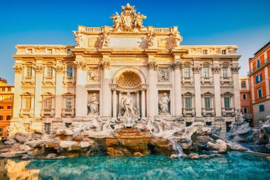 Fountain di Trevi clipart