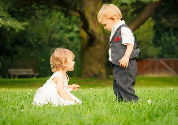 Children in the park — Stock Photo, Image