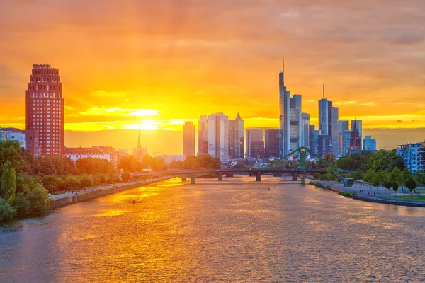 Gün batımında Frankfurt — Stok fotoğraf