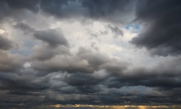 Természetes háttér: viharos égen — Stock Fotó