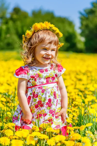 Niña en el parque — Foto de Stock