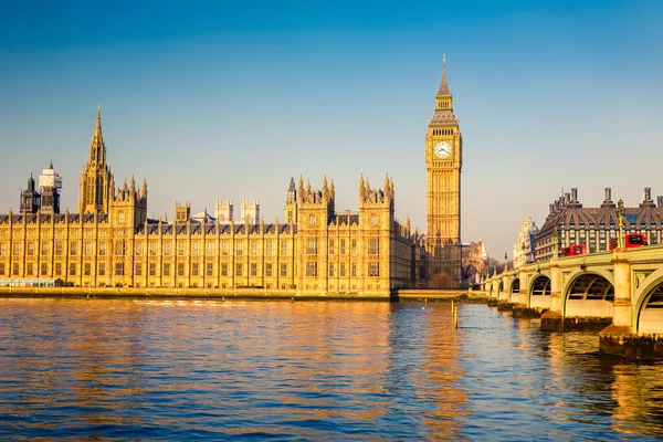 Grand ben et les chambres du parlement, Londres — Photo