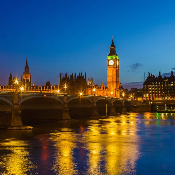 Big Ben in der Nacht, London — Stockfoto