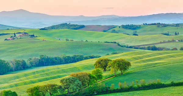 Toskana im Frühling — Stockfoto