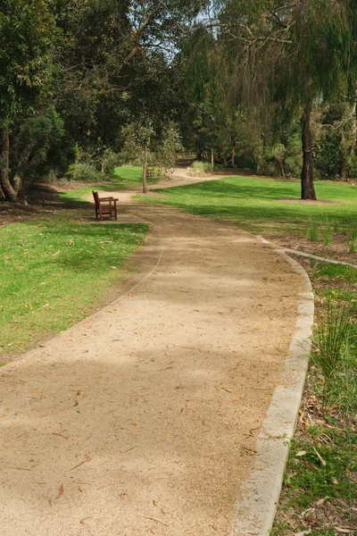 Footpath in empty park — Stock Photo, Image