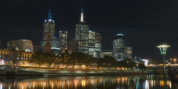 Melbourne cbd und yarra — Stockfoto