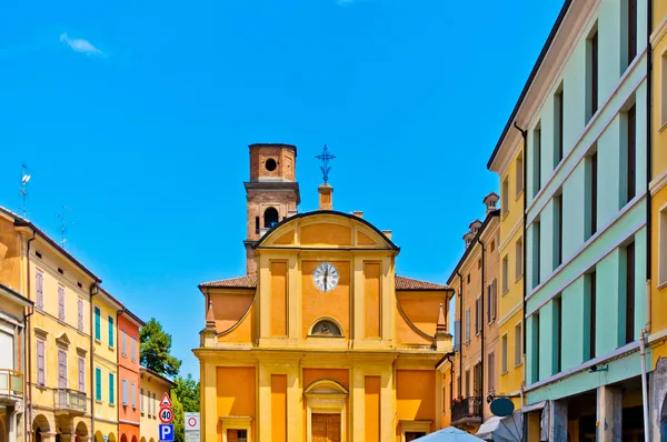 Igreja de Campagnola Emilia, norte da Itália — Fotografia de Stock